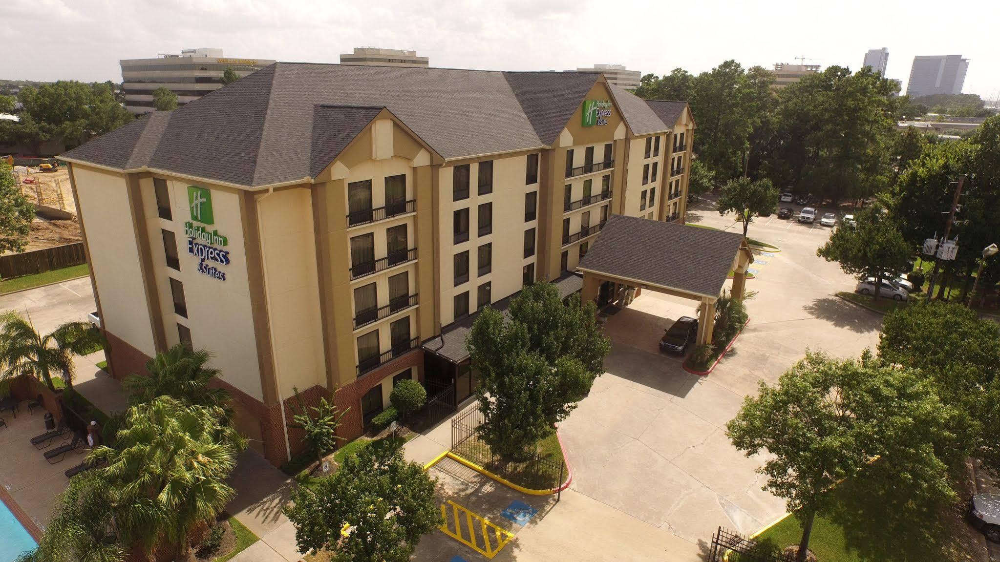 Comfort Inn & Suites Houston I-10 West Energy Corridor Экстерьер фото