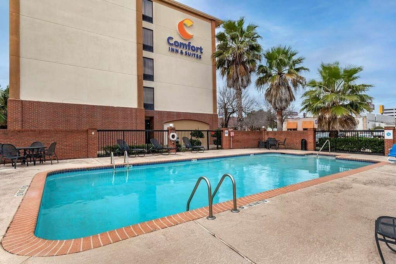 Comfort Inn & Suites Houston I-10 West Energy Corridor Экстерьер фото