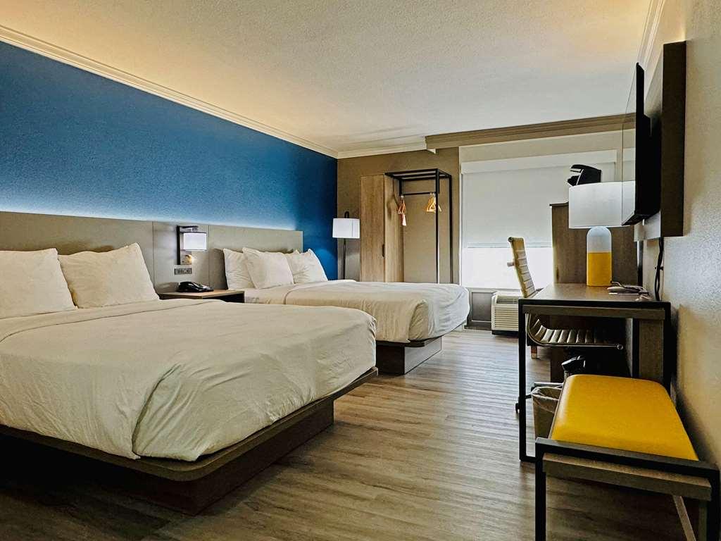Comfort Inn & Suites Houston I-10 West Energy Corridor Номер фото